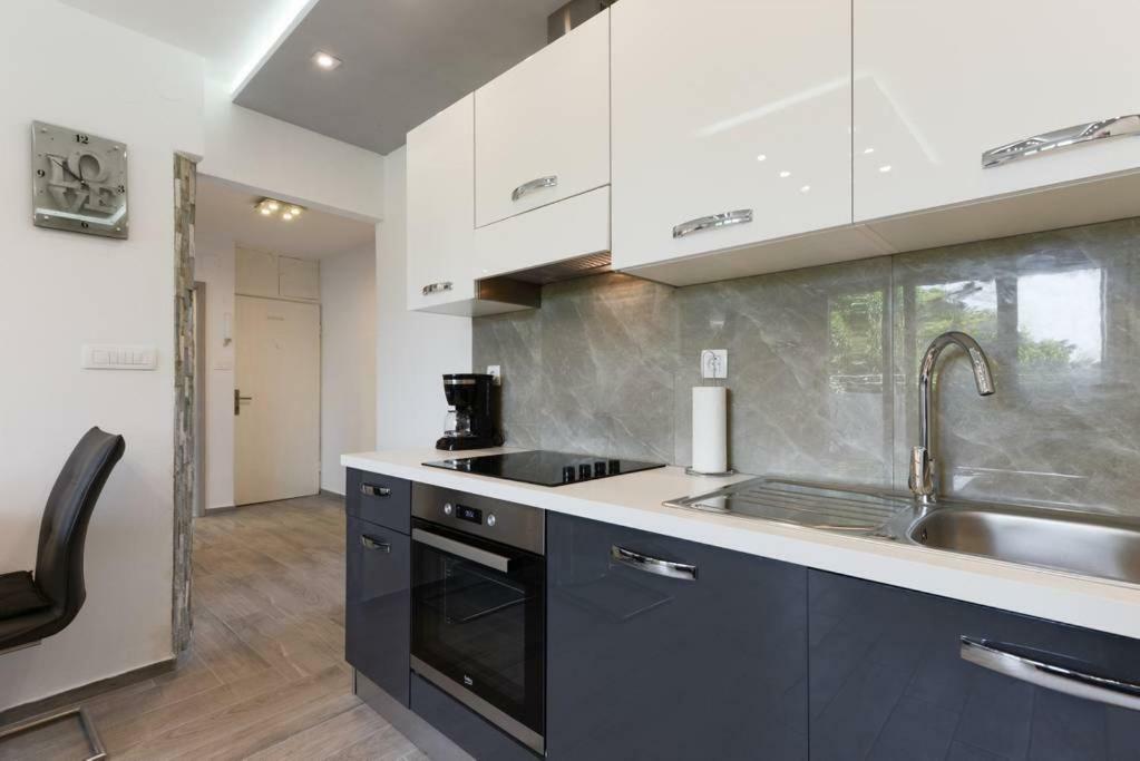 Reza Luxury Apartment Zadar Buitenkant foto