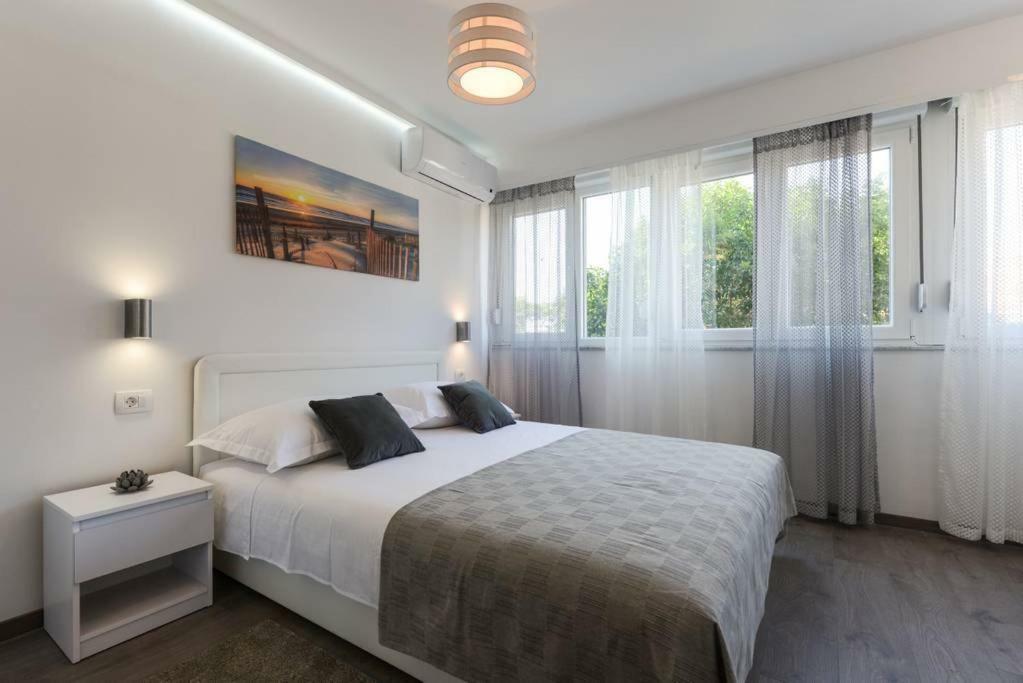 Reza Luxury Apartment Zadar Buitenkant foto