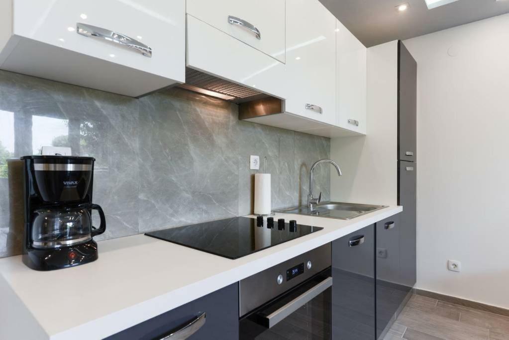 Reza Luxury Apartment Zadar Buitenkant foto