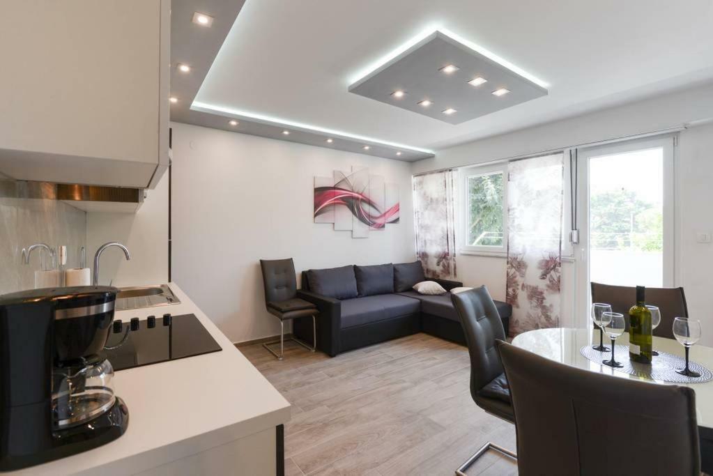 Reza Luxury Apartment Zadar Buitenkant foto